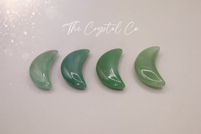 Beautiful real natural crystal, Green Aventurine mini moon. Approximate height 3.3 cm, width 2 cm, depth 0.4 cm. Average weight: 14 grams You will receive one green aventurine moon chosen at random. Suitable for meditation, special occasions and gifts. These mini moons make ideal pocket crystals for healing on the go.