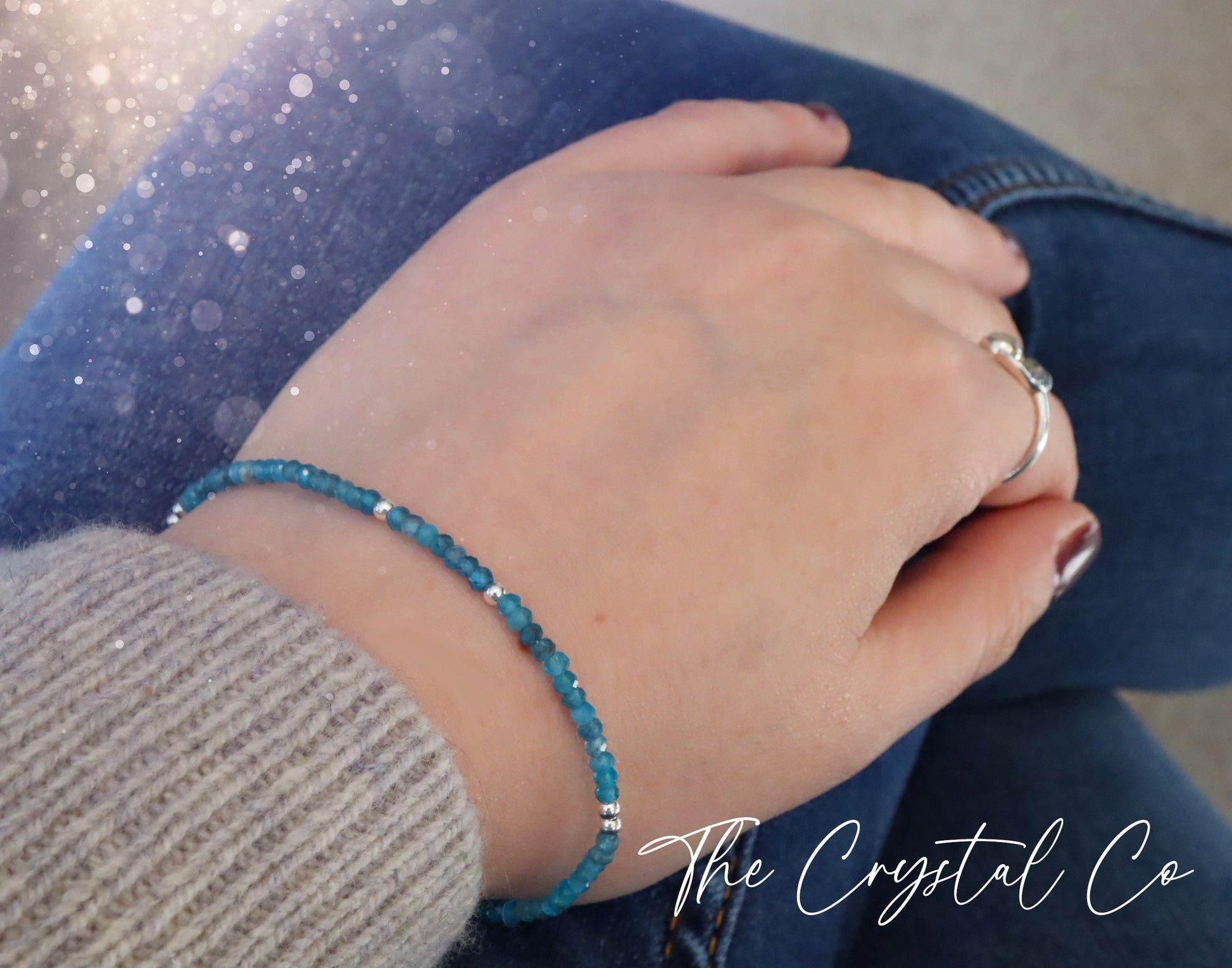 Dainty, Beautiful and handmade Natural Crystal Apatite bracelet - with a choice of Findings - for manifestation & weight loss