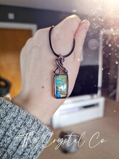 Beautiful, Handmade Blue and Green Flash Labradorite Pendant - Wrapped in antiqued Copper - Wire Wrapped Pendant