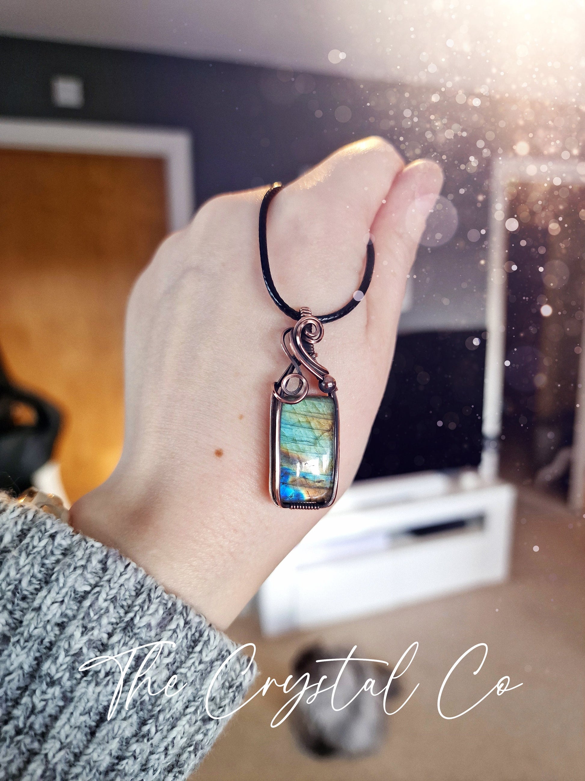 Beautiful, Handmade Blue and Green Flash Labradorite Pendant - Wrapped in antiqued Copper - Wire Wrapped Pendant