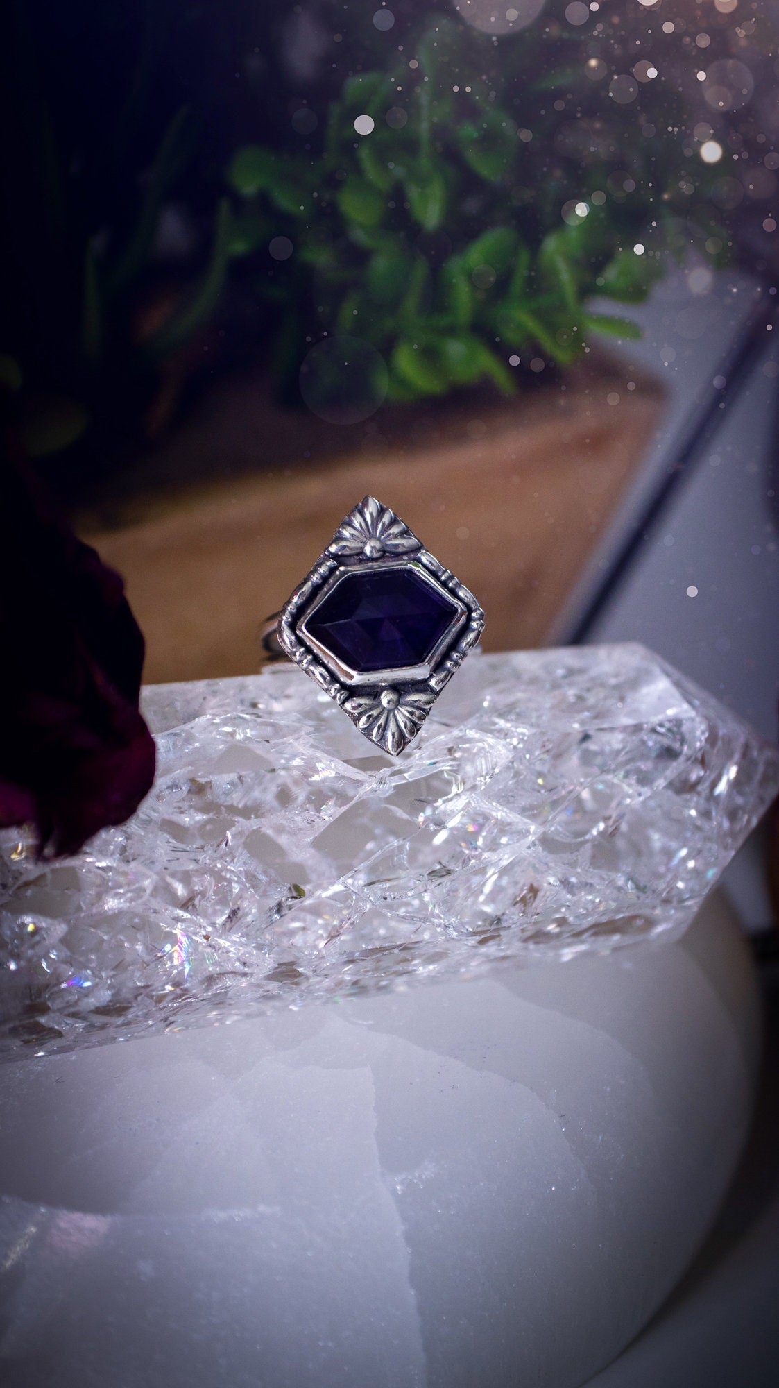 Deep purple, natural amethyst crystal statement ring. This beautiful ring has been made using sterling and fine silver, with decorative fan components and beaded wire around the bezel. Ideal for crystal lovers, gothic and hippy women. Witchy Jewelry