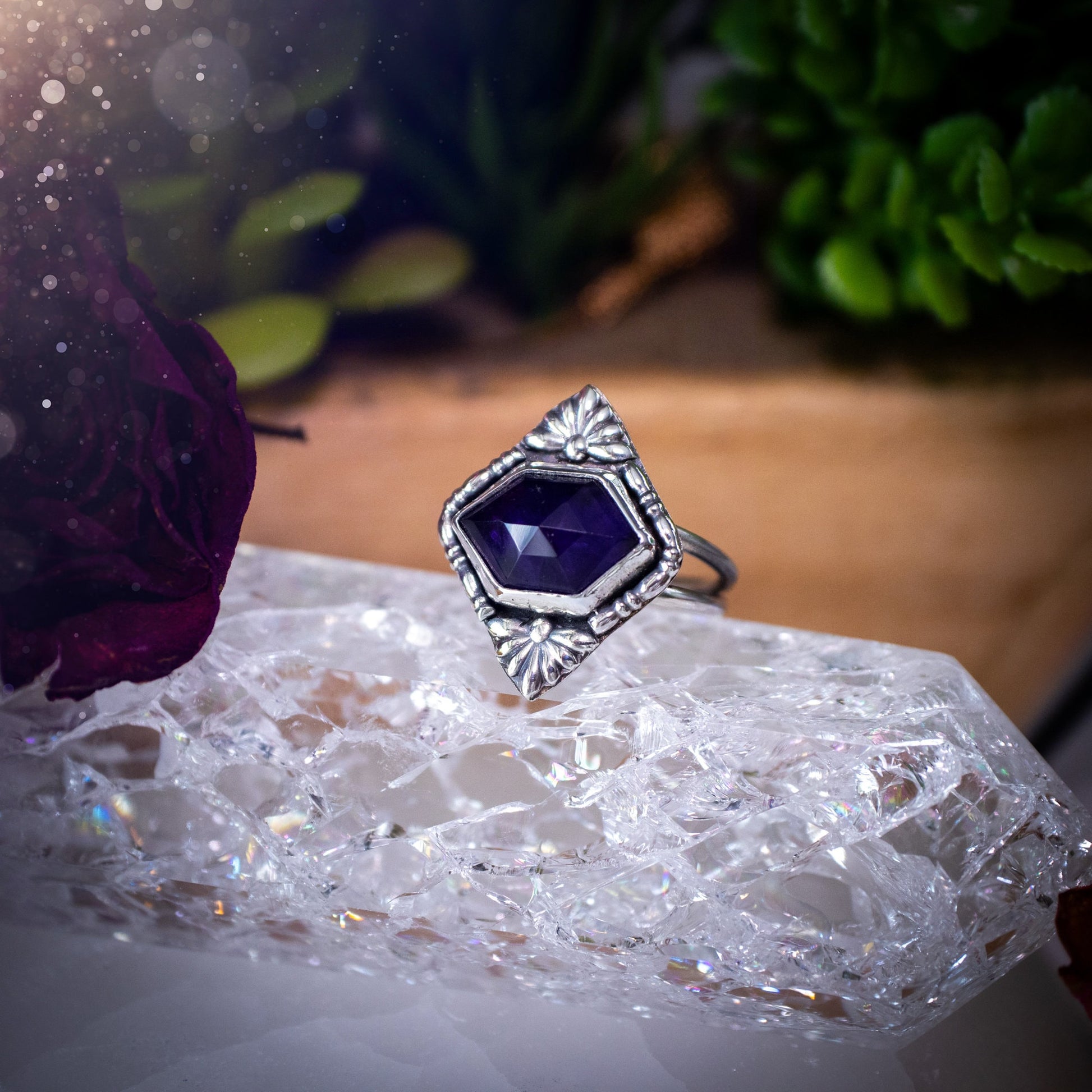 Deep purple, natural amethyst crystal statement ring. This beautiful ring has been made using sterling and fine silver, with decorative fan components and beaded wire around the bezel. Ideal for crystal lovers, gothic and hippy women. Witchy Jewelry