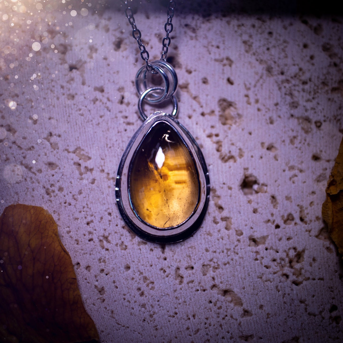 Stunning and minimalistic, natural citrine crystal pendant necklace. This pendant has been handcrafted using recycled sterling silver and has a minimalistic design. Ideal gift for birthdays, as this gemstone is the birthstone for November.