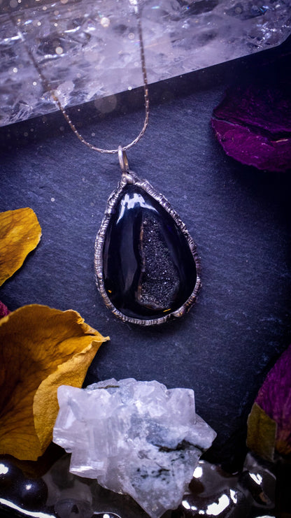 Beautiful black druzy onyx, soft soldered pendant necklace. This pendant has been made using the tiffany technique with lead free solder that contains silver. Featuring the most beautiful sparkly crystal. Gothic Jewellery. Crystals, witchy, gifts.