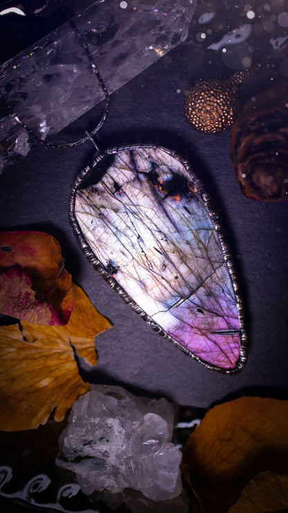 A very unique and stunning, handmade, silver with a pink tip, labradorite soft solder crystal pendant necklace. This pendant has been created using the tiffany technique and has a bezel made of solder which contains silver. Ideal gift for her and him