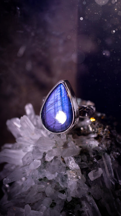 Stunning and handcrafted, natural purple labradorite sterling silver stacking ring. This beautiful ring has been made from recycled sterling silver and has a stamped ring shank. Size S. Ideal for crystal and jewellery lovers. Hippy and witch jewelry