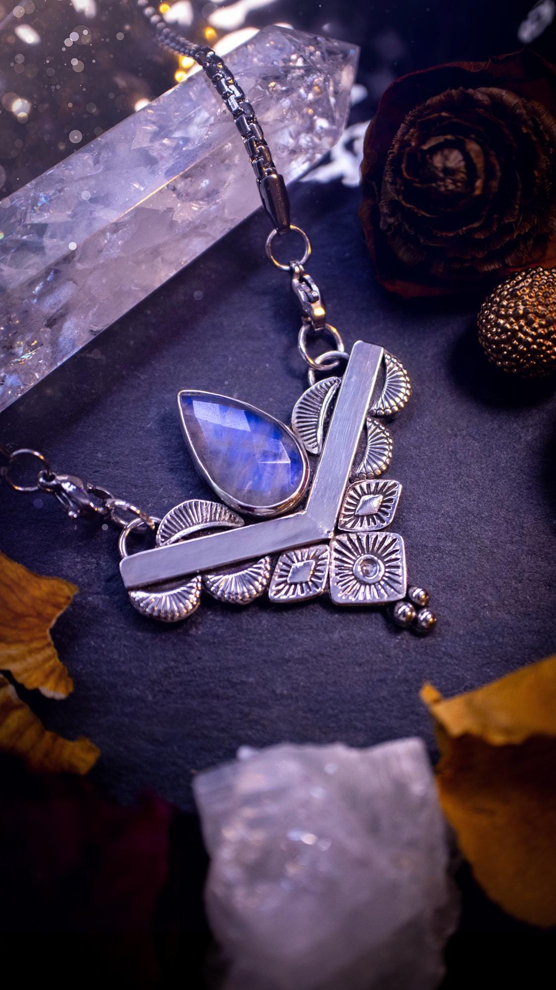 Beautiful and handmade, rainbow moonstone bohemian style pendant necklace. This pendant is a statement piece and completely unique with no other the same. Featuring a high quality and flashy rose cut moonstone. Handcrafted with sterling silver. Gifts