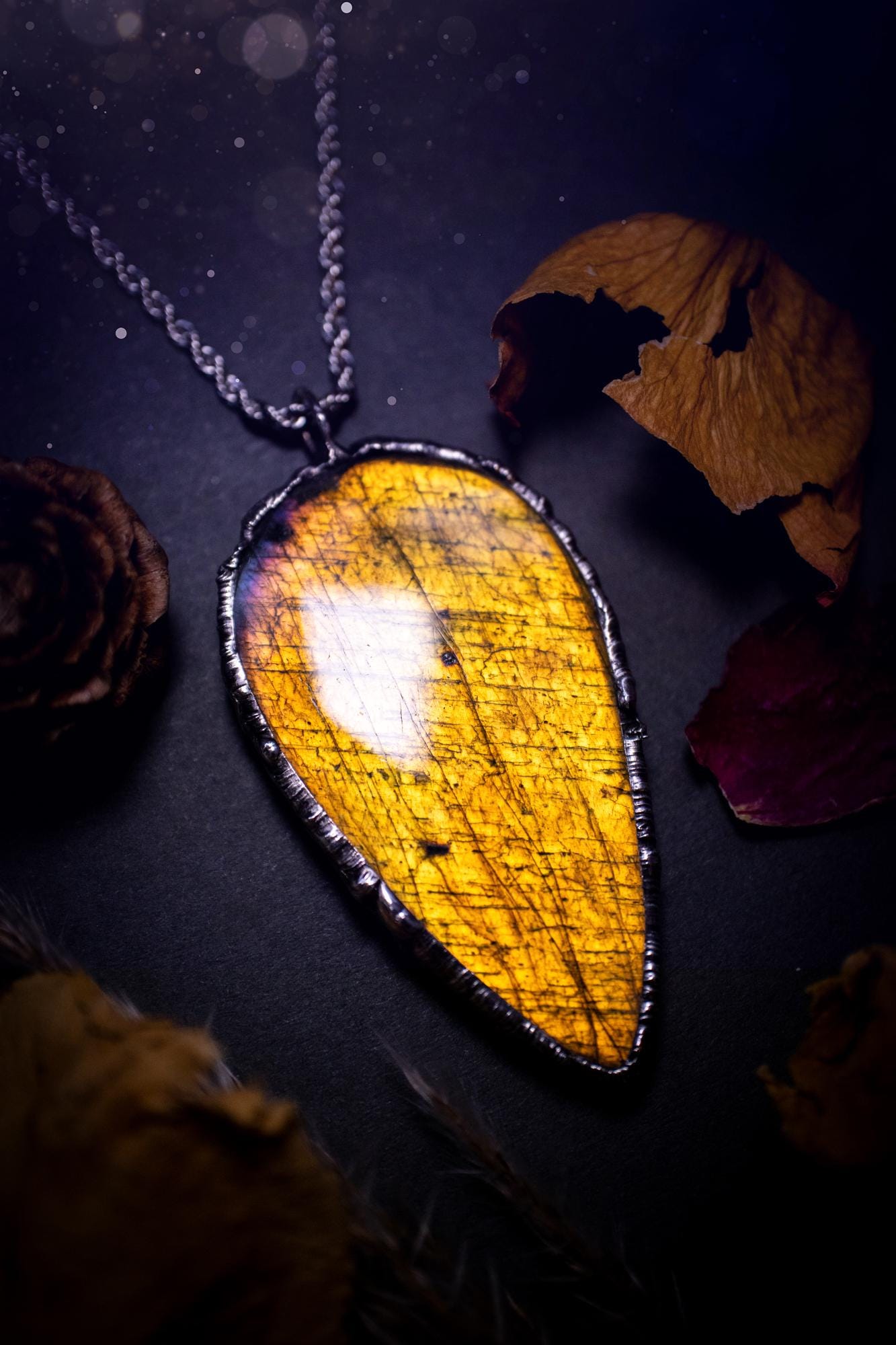 Beautiful and handmade, very flashy golden yellow, green and pink autumn labradorite pendant necklace. This necklace has been created using the soft solder method also known as the tiffany technique. A stunning crystal jewellery piece for gifts.