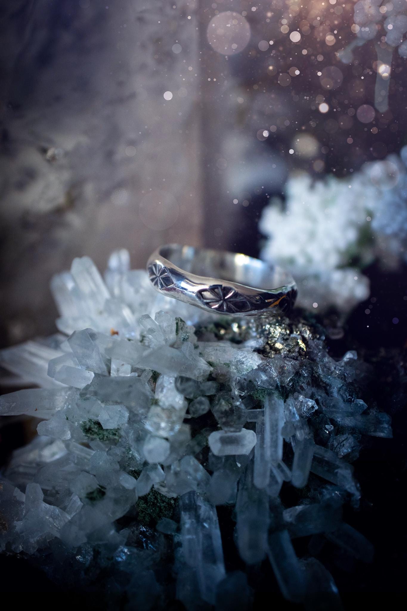Handmade and unique, sterling silver, 4mm thick ring band. This beautiful ring band features a unique, gothic stamp design which has been polished to a high finish. Made to oder in your required size. A lovely little stacking ring ideal for gifting to a loved one or to keep for yourself. Ideal for birthdays, anniversaries, graduations and more. Bohemian and hippy jewellery.