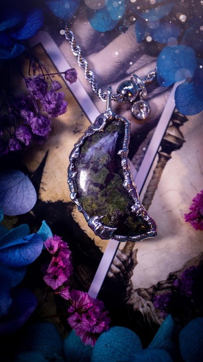 Beautifully bespoke and handcrafted, blood stone, soft soldered moon pendant necklace. This necklace has been handmade using the soft solder method with lead free solder with mix metals including silver. Featuring a gorgeous blood stone moon with stunning patterns. This piece is very unique and comes with its own little cubic zirconia charm. This pendant necklace would be suitable for anyone who loves crystals and jewellery, and that also loves a gothic and witchy vibe! Total soul jewellery