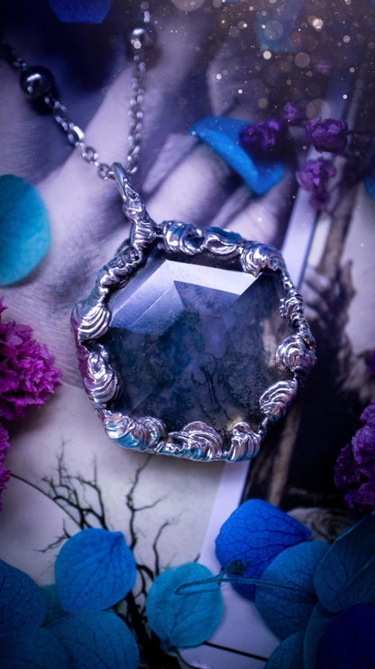 Absolutely stunning, and totally unique, moss agate crystal, soft soldered pendant necklace. This beautiful pendant features a very high quality moss agate crystal that has beautiful mossy definition and patterns. The crystal looks like it has a little forest captured inside. This pendant has been made using the soft solder method also known as the tiffany technique. This piece of jewellery would be ideal for any jewellery or crystal lover and is full of hippy, gothic and witchy goodness!