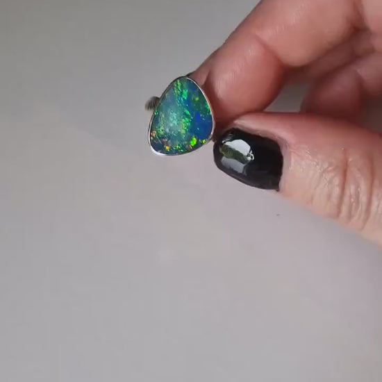 Stunning Australian Opal Ring set in sterling silver - UK size O 1/2, Gifts for her and crystal lovers