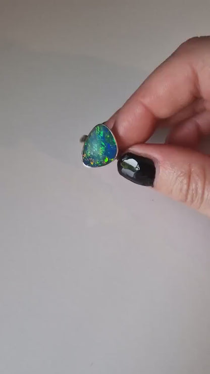 Stunning Australian Opal Ring set in sterling silver - UK size O 1/2, Gifts for her and crystal lovers