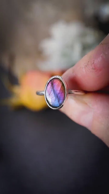 Handmade, minimalist sterling silver, purple and blue, labradorite stacking ring - Size M. Gifts for her, crystal gifts