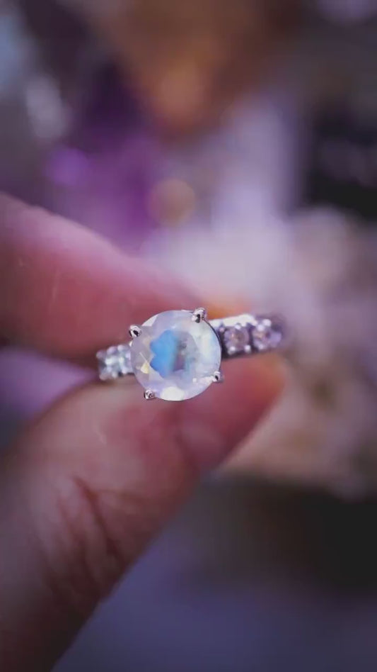 Beautiful and handmade, natural faceted rainbow moonstone and cubic zirconia, sterling silver statement ring: Crystal and jewellery gifts